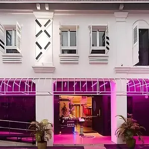 *** Hotel Hi Bugis Singapore
